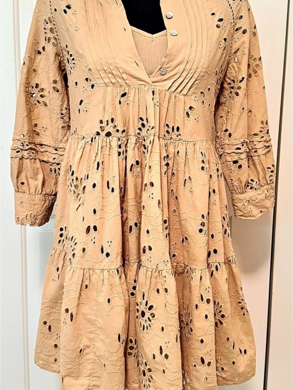 Anthropology dRA Eyelet Mini Dress in Beige Size XS